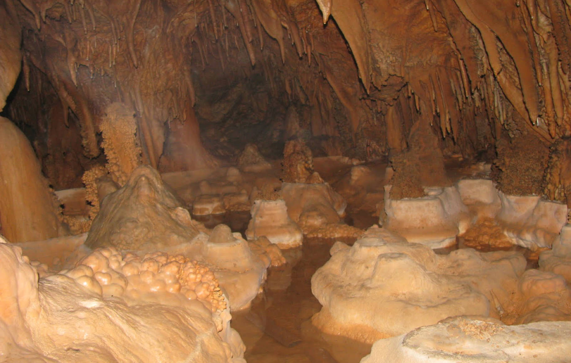Σπήλαιο Ερμή - Ξυλόκαστρο - Ευρωστίνη 