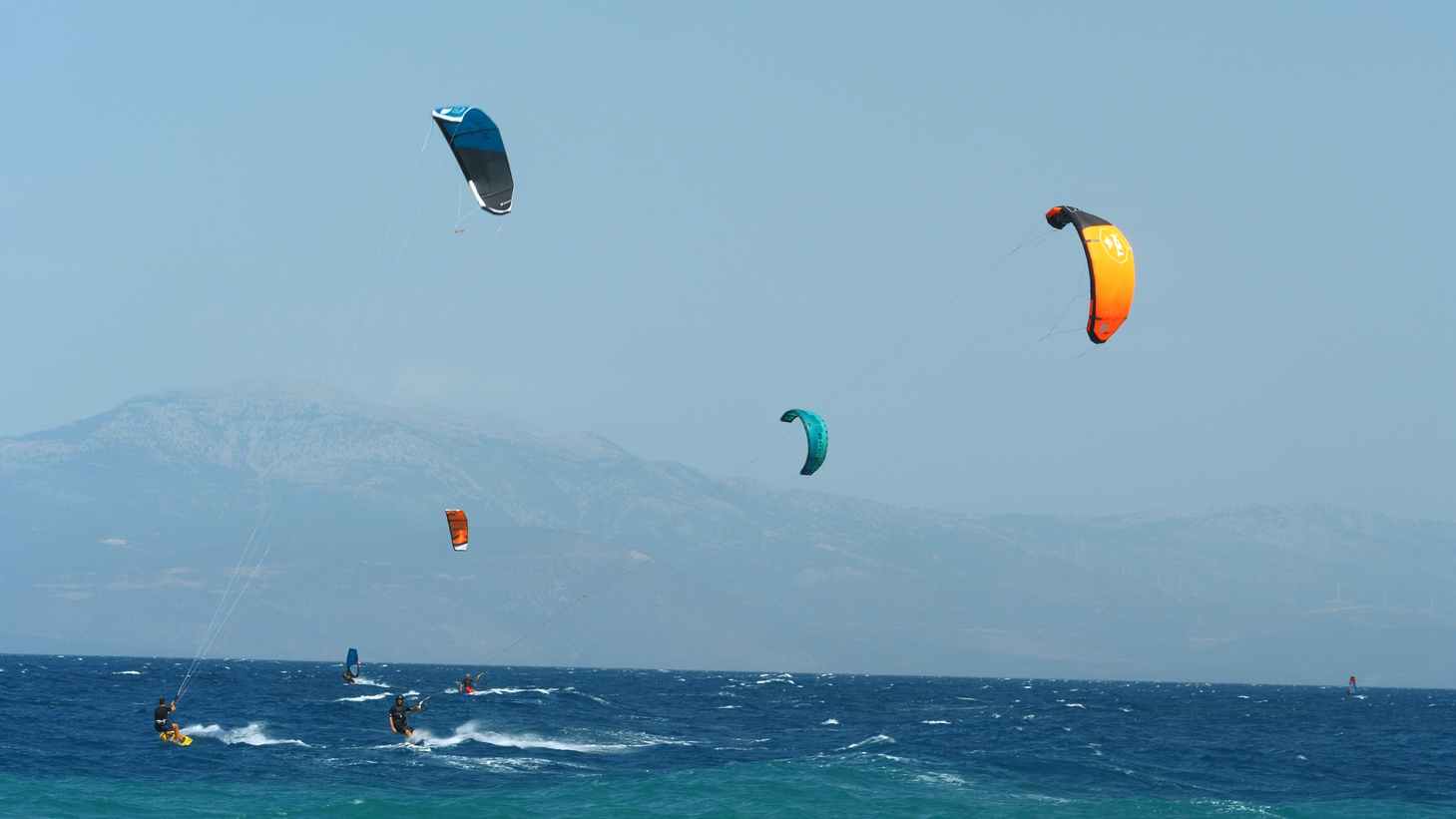 Ξυλόκαστρο - kite surfing 